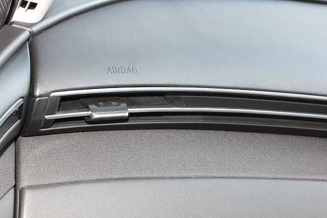 Hyundai Tucson 1.6 TGDi Hybrid 230 Premium 5dr 2WD Auto