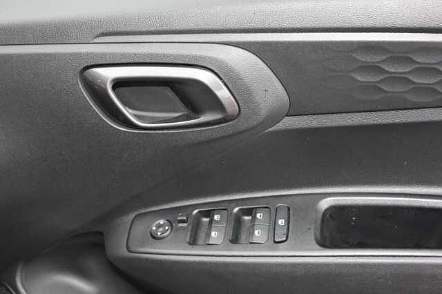 Hyundai i10 1.0 [63] Advance 5dr [Nav]