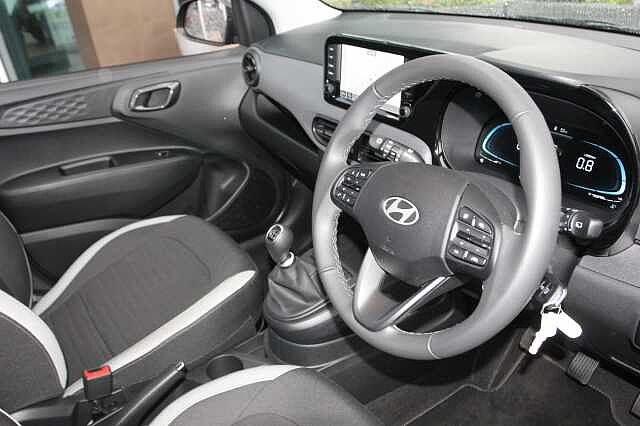 Hyundai i10 1.0 [63] Advance 5dr [Nav]