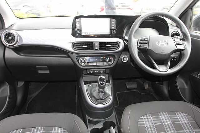 Hyundai i10 1.0 [63] Premium 5dr Auto [Nav]