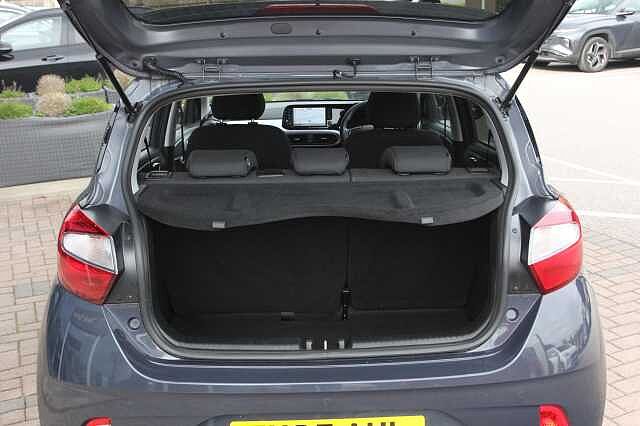 Hyundai i10 1.0 [63] Premium 5dr Auto [Nav]