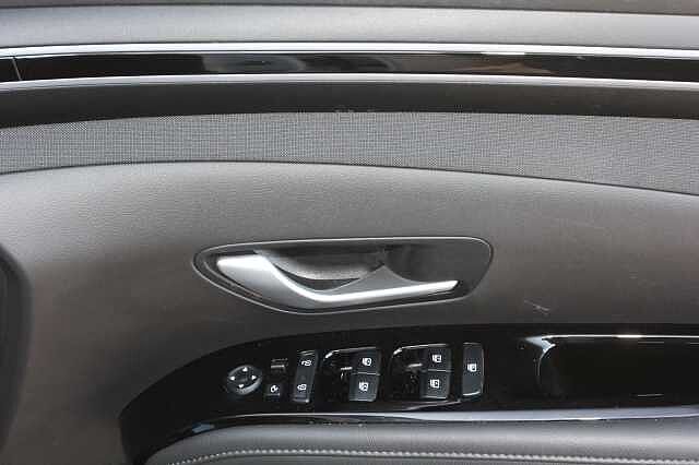 Hyundai Tucson 1.6 TGDi Plug-in Hybrid Ultimate 5dr 4WD Auto