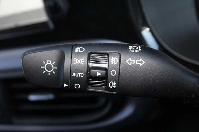 Hyundai i10 1.0 [63] Premium 5dr Auto [Nav]