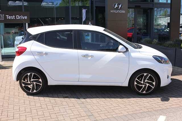 Hyundai i10 1.0 [63] Premium 5dr Auto [Nav]