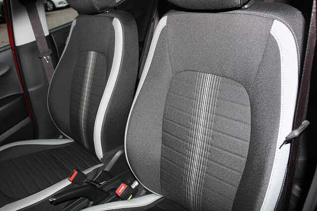 Hyundai i10 1.0 [63] Advance 5dr Auto [Nav]