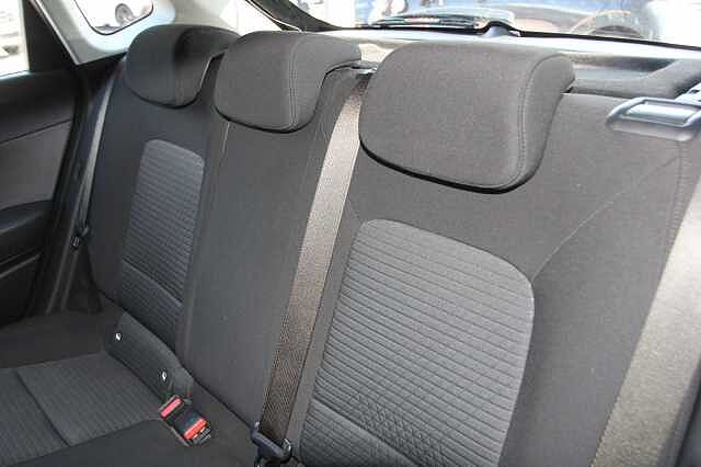 Hyundai i20 1.0T GDi 48V MHD SE Connect 5dr